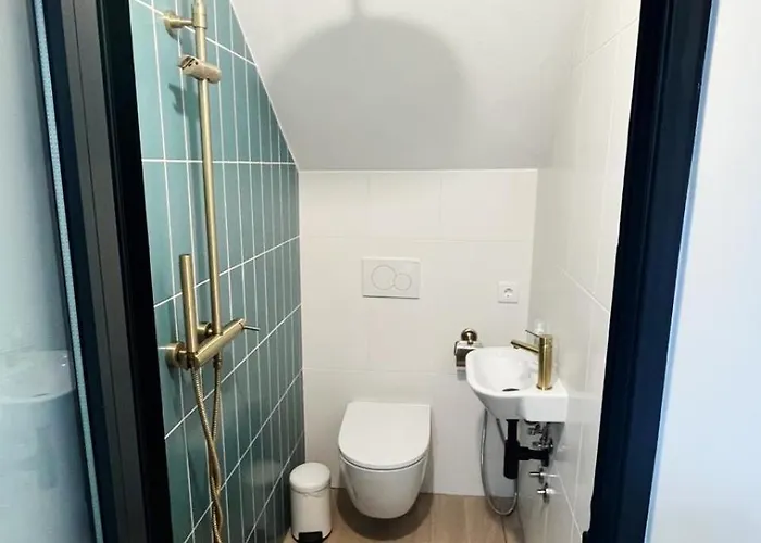 Boutique Style Town House 度假居 *